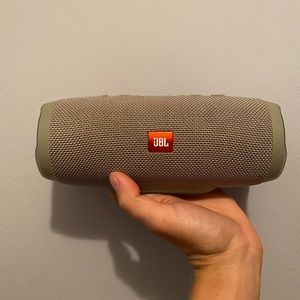 JBL Charge 3